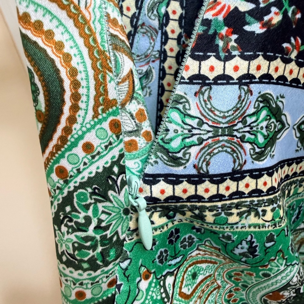 Luxxel Green and Blue Paisley Mini Dress Size S - Picture 8 of 12